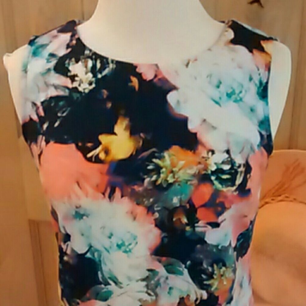 Worthington Dress  - Picture 2 of 6